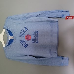 Women's New York Knicks size Large Sweatshirt